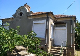 Двухэтажный дом с участком в селе Лозарево, обл. Бургас, Болгария
